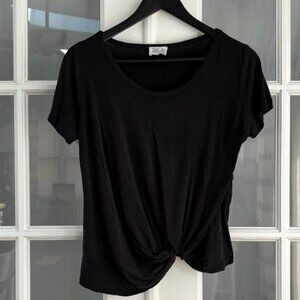 Sienna Sky Knot Design Round Neck Short Sleeve T-Shirt